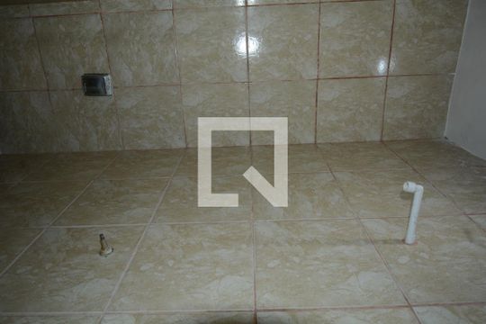 Banheiro de Serviço de apartamento para alugar com 2 quartos, 85m² em Irajá, Rio de Janeiro
