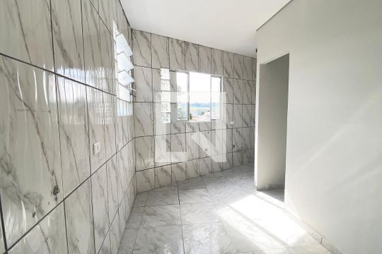 Sala/Cozinha de kitnet/studio para alugar com 1 quarto, 45m² em Jardim Belval, Barueri