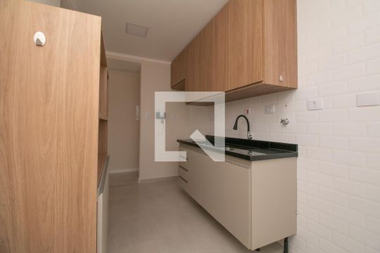 Cozinha de apartamento para alugar com 2 quartos, 69m² em Vila Aricanduva, São Paulo