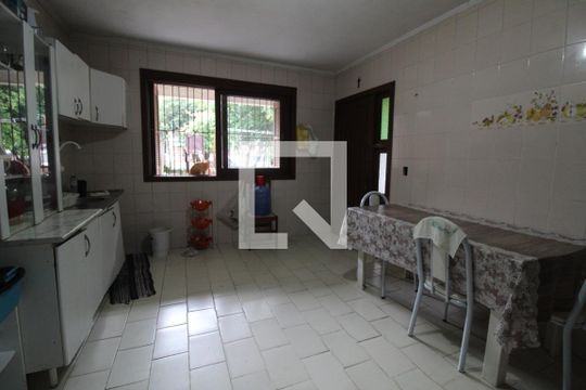 Cozinha de casa para alugar com 3 quartos, 200m² em Marechal Rondon, Canoas