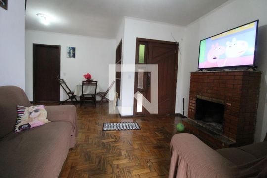 Sala de Estar de casa para alugar com 3 quartos, 200m² em Marechal Rondon, Canoas