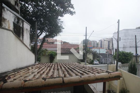 Vista da sala de casa à venda com 3 quartos, 155m² em Vila Morse, São Paulo