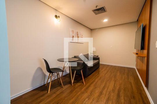 Sala de apartamento à venda com 1 quarto, 44m² em Centro, Santo André