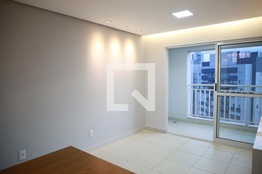 Sala de apartamento para alugar com 2 quartos, 60m² em Jardim Atlântico, Goiânia