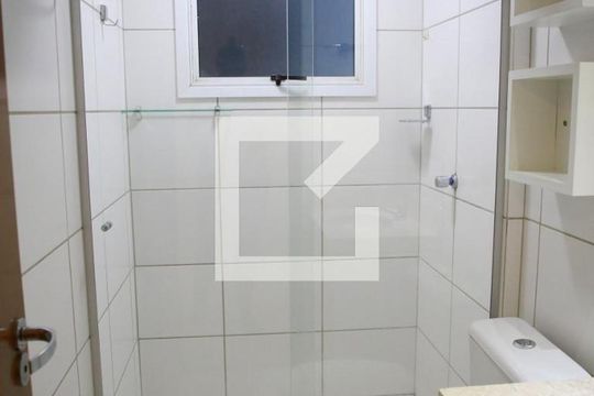Banheiro de apartamento para alugar com 2 quartos, 60m² em Jardim Atlântico, Goiânia
