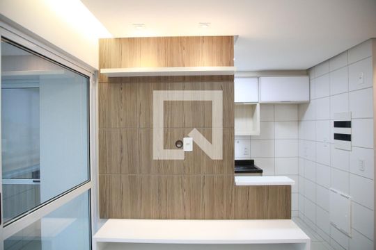 Sala de apartamento para alugar com 2 quartos, 60m² em Jardim Atlântico, Goiânia