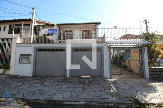 Fachada do Condomínio de casa para alugar com 1 quarto, 71m² em Jardim Itu Sabará, Porto Alegre