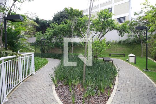 Área comum de apartamento para alugar com 2 quartos, 65m² em Jardim Vazani, São Paulo