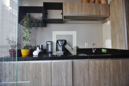 Varanda de apartamento para alugar com 2 quartos, 65m² em Jardim Vazani, São Paulo