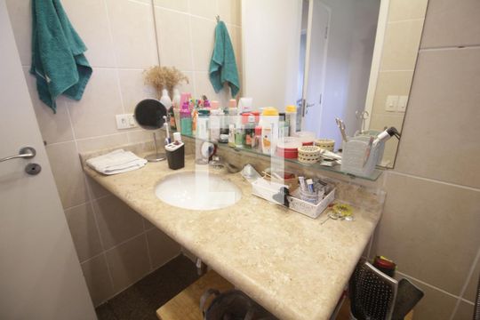 Pia de apartamento à venda com 3 quartos, 160m² em Vila Andrade, São Paulo