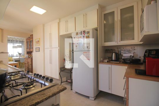 Cozinha de apartamento à venda com 3 quartos, 160m² em Vila Andrade, São Paulo