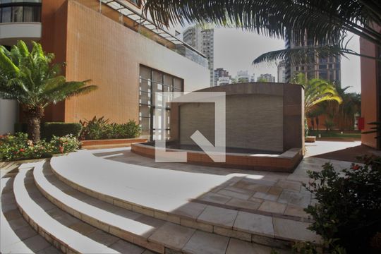 Área comum de apartamento à venda com 3 quartos, 160m² em Vila Andrade, São Paulo