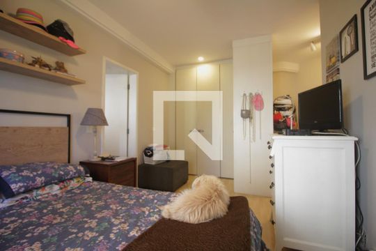 Suíte 3 de apartamento à venda com 3 quartos, 160m² em Vila Andrade, São Paulo