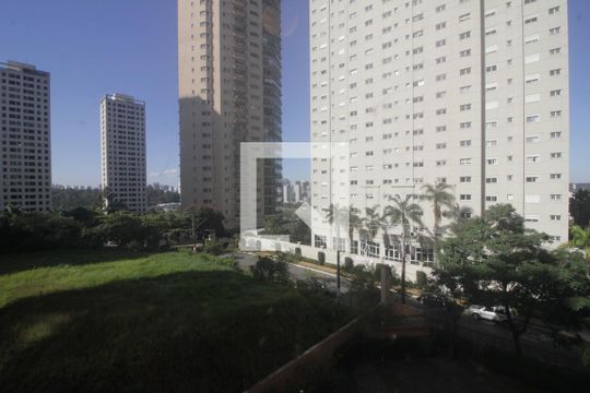Vista da suíte 2 de apartamento à venda com 3 quartos, 160m² em Vila Andrade, São Paulo