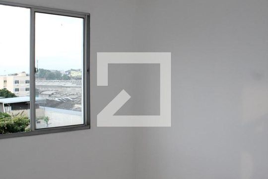 Quarto 2 de apartamento para alugar com 2 quartos, 45m² em Parada de Lucas, Rio de Janeiro