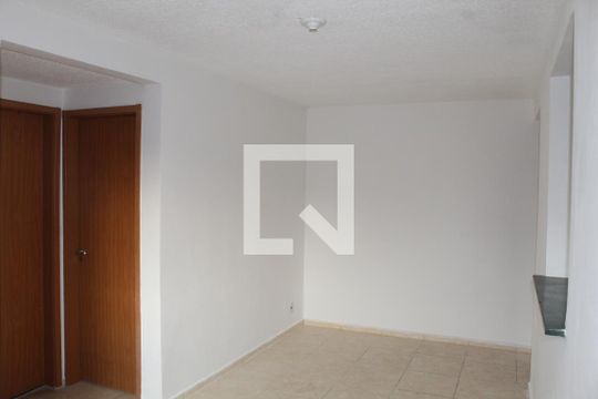 Sala de apartamento para alugar com 2 quartos, 45m² em Parada de Lucas, Rio de Janeiro