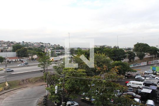 Vista do Quarto 1 de apartamento para alugar com 2 quartos, 45m² em Parada de Lucas, Rio de Janeiro