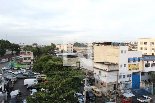Vista do Quarto 2 de apartamento para alugar com 2 quartos, 45m² em Parada de Lucas, Rio de Janeiro