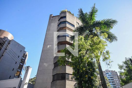Fachada de apartamento para alugar com 4 quartos, 240m² em Vila Andrade, São Paulo