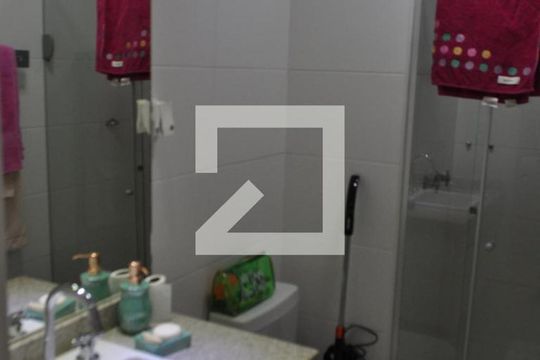 Banheiro Corredor de apartamento à venda com 3 quartos, 205m² em Jacarepaguá, Rio de Janeiro