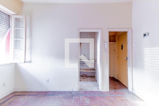 Sala/Quarto de apartamento à venda com 1 quarto, 25m² em Centro, Rio de Janeiro