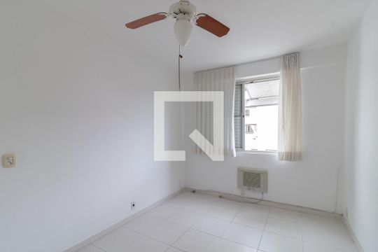 Quarto de apartamento à venda com 1 quarto, 43m² em Menino Deus, Porto Alegre