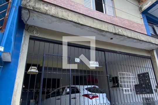 Fachada de casa à venda com 2 quartos, 60m² em Santa Maria, Osasco