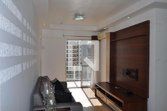 Sala de apartamento à venda com 2 quartos, 78m² em Barra da Tijuca, Rio de Janeiro
