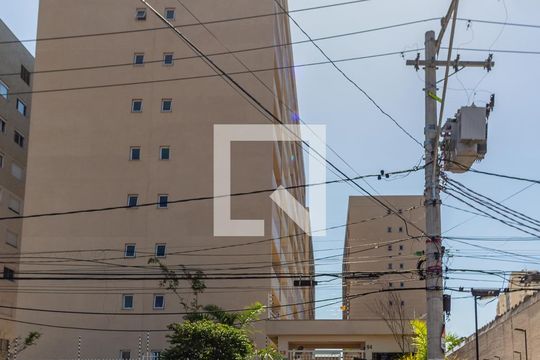 Fachada de apartamento para alugar com 1 quarto, 35m² em Vila Palmeiras, São Paulo