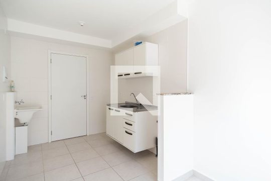 Sala de apartamento para alugar com 1 quarto, 35m² em Vila Palmeiras, São Paulo