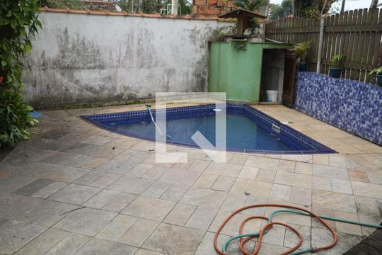 Área comum - Piscina de casa para alugar com 4 quartos, 191m² em Jardim Virgínia, Guarujá