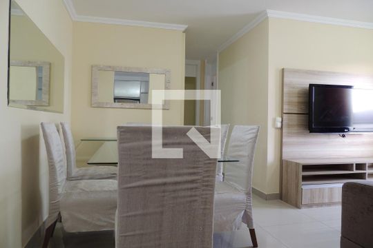 Sala  de apartamento para alugar com 2 quartos, 50m² em Jacarepaguá, Rio de Janeiro