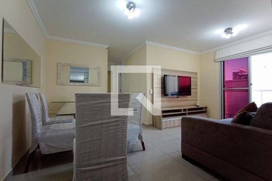 Sala de apartamento para alugar com 2 quartos, 50m² em Jacarepaguá, Rio de Janeiro