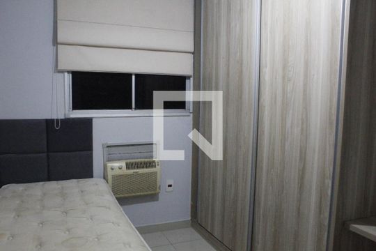 Quarto 1 de apartamento para alugar com 2 quartos, 50m² em Jacarepaguá, Rio de Janeiro