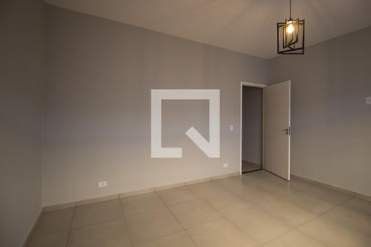 Quarto 1 de casa à venda com 4 quartos, 240m² em Vila Libanesa, São Paulo