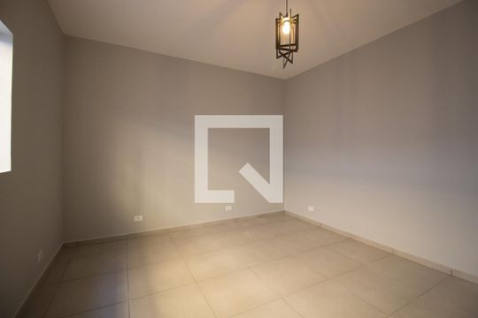 Quarto 1 de casa à venda com 4 quartos, 240m² em Vila Libanesa, São Paulo