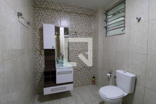 Banheiro de apartamento à venda com 2 quartos, 61m² em Santo Amaro, São Paulo