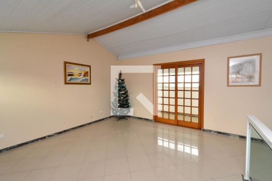 Sala 2 de casa à venda com 3 quartos, 254m² em Vila Rosalia, Guarulhos