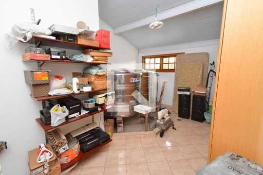 Escritório de casa à venda com 3 quartos, 254m² em Vila Rosalia, Guarulhos