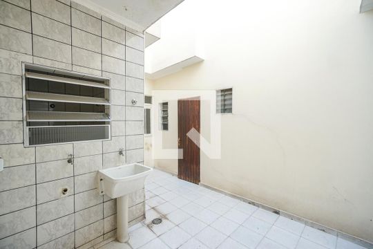 Área de serviço de apartamento para alugar com 2 quartos, 80m² em Vila Gomes Cardim, São Paulo
