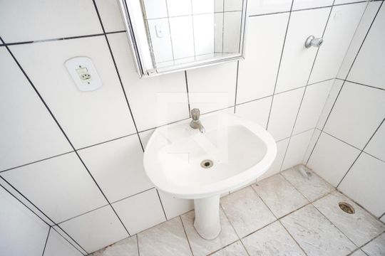 Pia de apartamento para alugar com 2 quartos, 80m² em Vila Gomes Cardim, São Paulo
