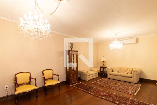 Sala de casa à venda com 4 quartos, 430m² em Vila Assunção, Porto Alegre