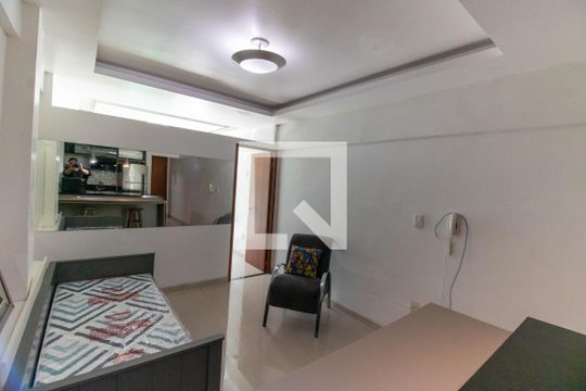 Sala de apartamento à venda com 1 quarto, 40m² em Itaipu, Niterói