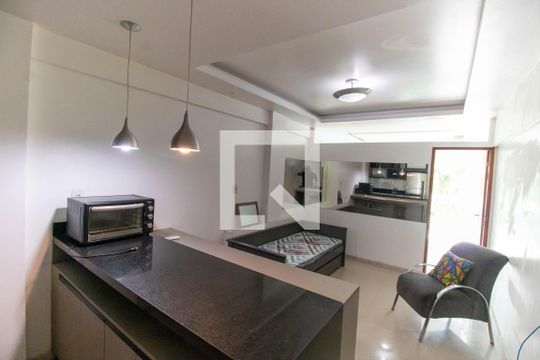 Sala de apartamento à venda com 1 quarto, 40m² em Itaipu, Niterói