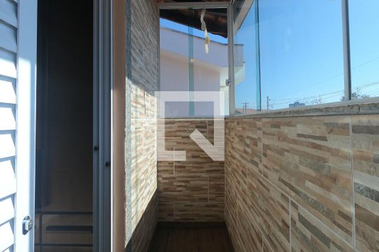 Quarto 1 de casa à venda com 2 quartos, 156m² em Jardim Santa Clara, Guarulhos