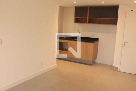 Apartamento para alugar com 3 quartos, 67m² em Vila Andrade, São Paulo