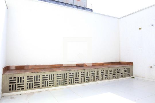 Quintal da Suite de apartamento à venda com 3 quartos, 101m² em Vila Francisco Matarazzo, Santo André