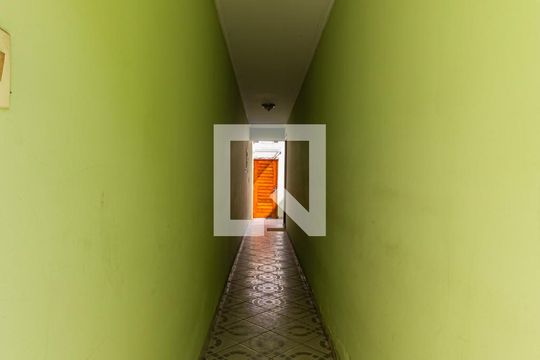 Corredor Externo de casa à venda com 2 quartos, 119m² em Utinga, Santo André