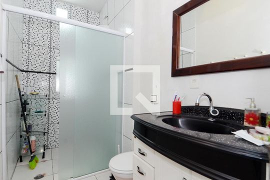 Banheiro Social de casa à venda com 4 quartos, 207m² em Macedo, Guarulhos