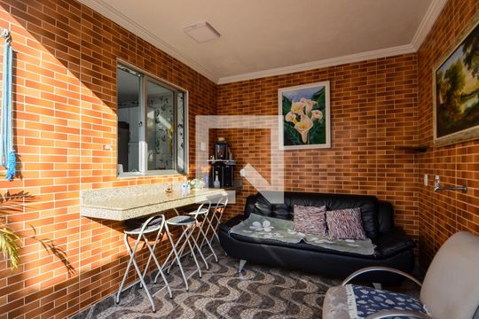Churrasqueira de casa à venda com 4 quartos, 207m² em Macedo, Guarulhos